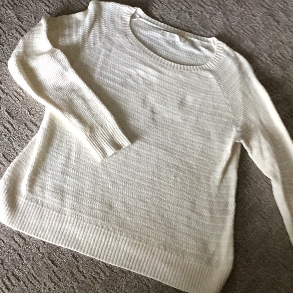 Loft cream color size XL Sweater like new